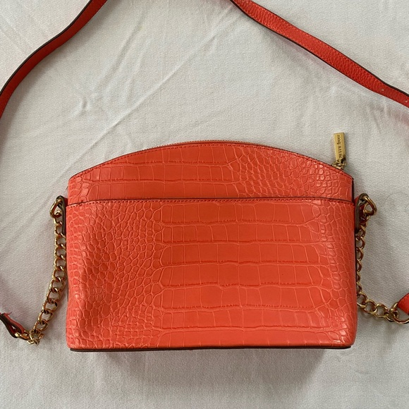 Anne Klein Coral Crossbody With Gold Chain - Picture 4 of 8